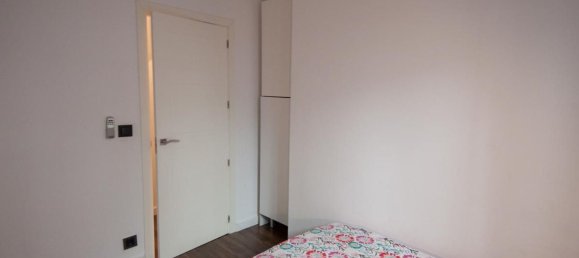 3 bedrooms Apartment in Madrid, Spain No. 168038 19