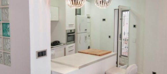 3 bedrooms Apartment in Madrid, Spain No. 168038 39