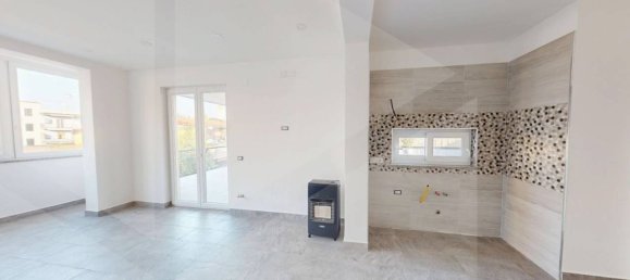 3 chambres Villa à Brusciano, Italy No. 21416 4