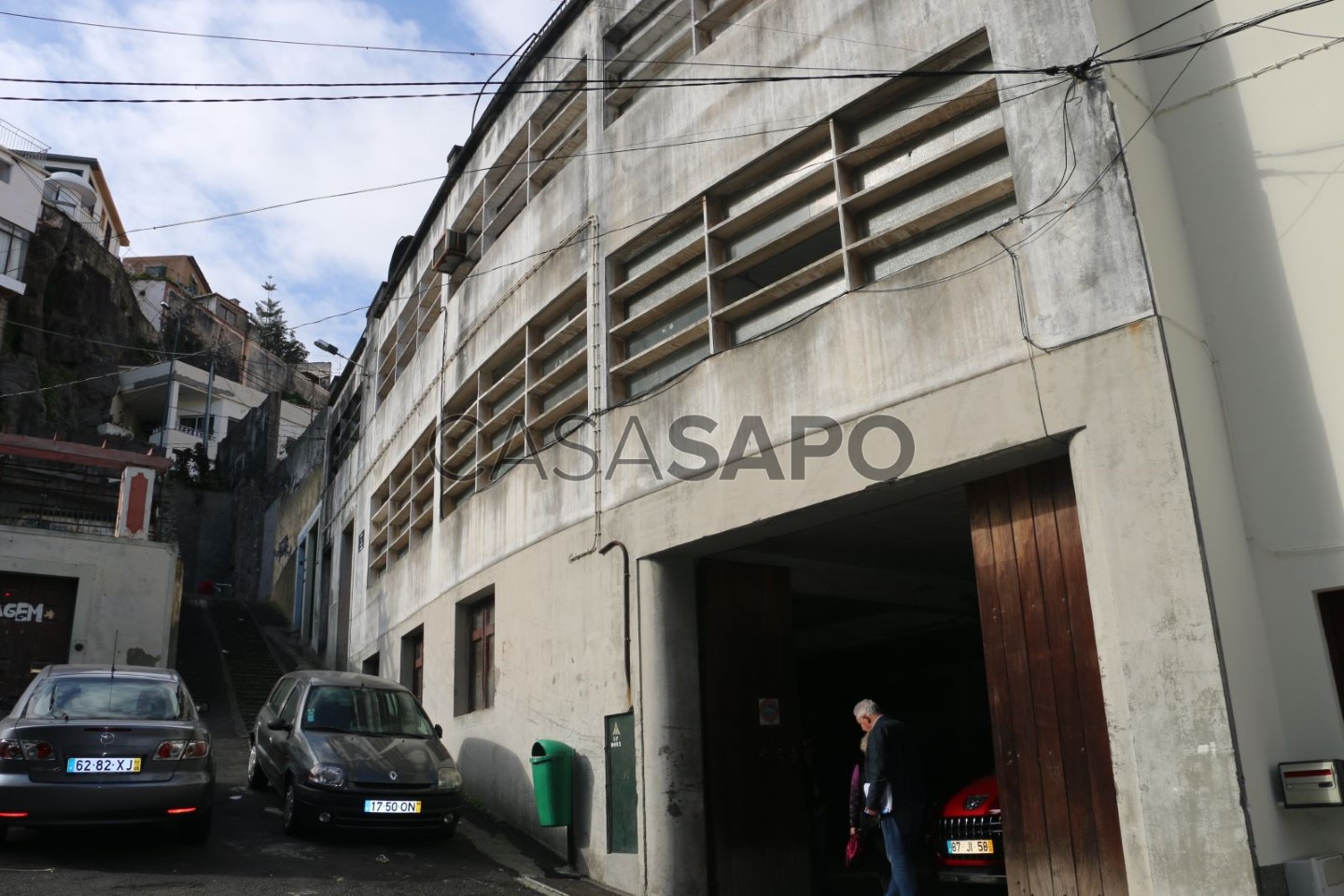 Здание 4000м² в Фуншал, Португалия № 140705