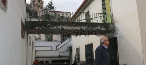 4000m² Building in Funchal, Portugal No. 140705 2