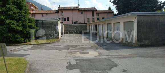 Квартира с 4 комнатами в Лекко, Италия № 69838 4