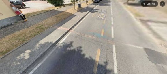 5 rooms Apartment in Muggiò, Italy No. 4131 12