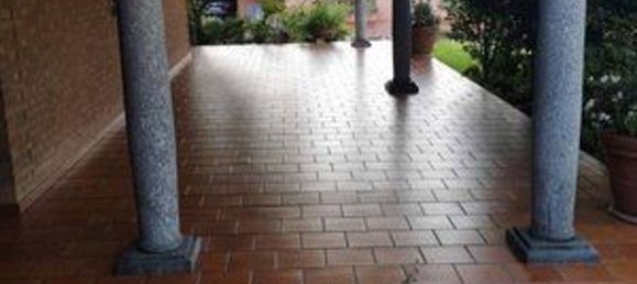 5 rooms Apartment in Muggiò, Italy No. 4131 21