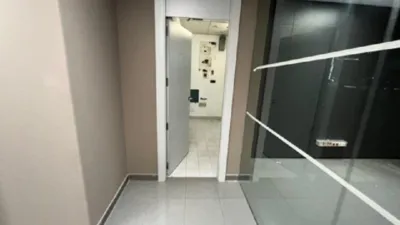 80m² Commercial property in Mostoles, Spain No. 84264