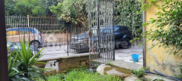 3 rooms Apartment in San Giorgio a Cremano, Italy No. 259594 7