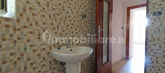 3 rooms Apartment in San Giorgio a Cremano, Italy No. 259594 21