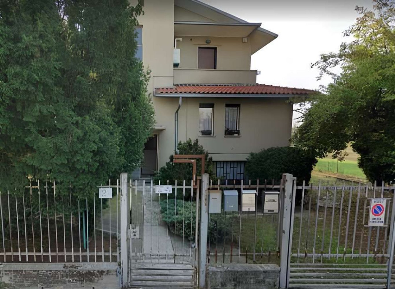 3 rooms Apartment in Brugherio, Italy No. 7791