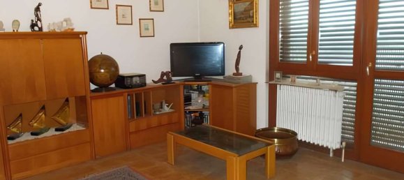 3 rooms Apartment in Brugherio, Italy No. 7791 3