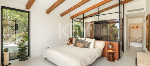 5 bedrooms Villa in Marbella, Spain No. 104305 48