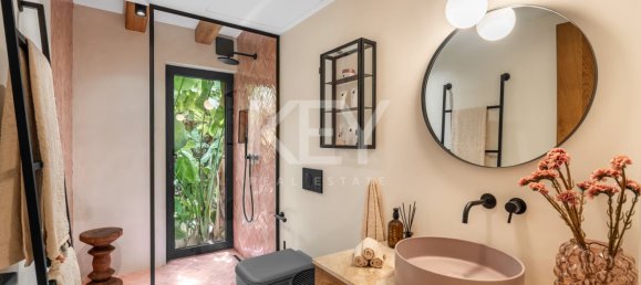 5 bedrooms Villa in Marbella, Spain No. 104305 5