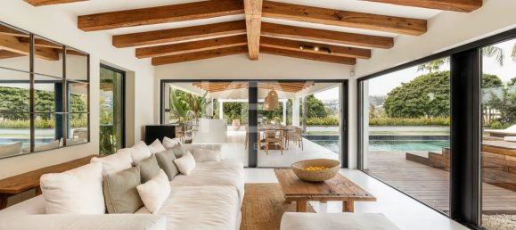 5 bedrooms Villa in Marbella, Spain No. 104305 46