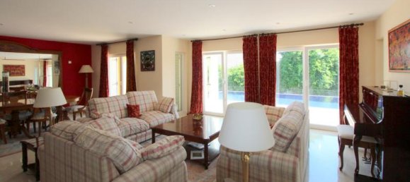 4 bedrooms Villa in Torrenova, Spain No. 14214 3