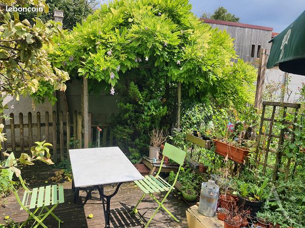 2 chambres Appartement à Montreuil, France No. 359347