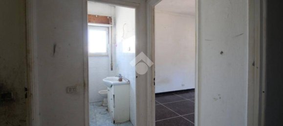 Apartamento T1 em Genoa, Italy N.º 372890 21