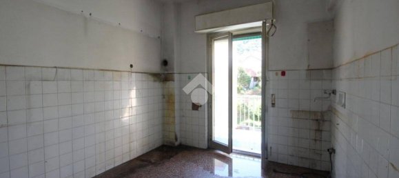 Apartamento T1 em Genoa, Italy N.º 372890 4