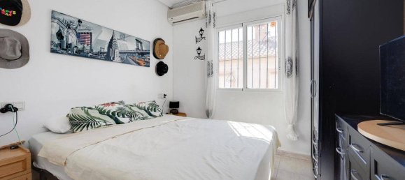 Casa de 2 dormitorios en Torrevieja, Spain No. 189510 10