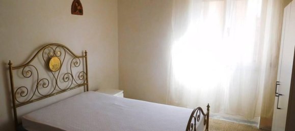 4 rooms Apartment in Livorno, Italy No. 166376 9