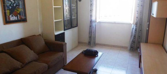 4 rooms Apartment in Livorno, Italy No. 166376 3
