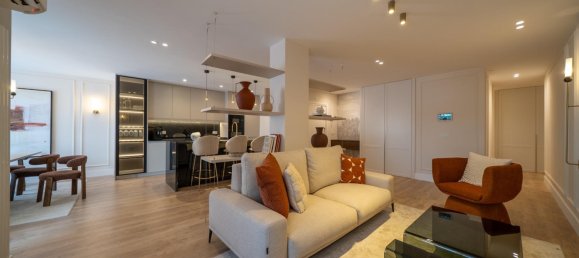 3 chambres appartement à vendre à Madrid, Community of Madrid, Spain № 365740 3