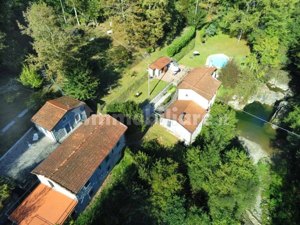 7 bedrooms Villa in Villafranca in Lunigiana, Italy No. 152722