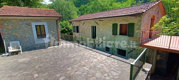 7 bedrooms Villa in Villafranca in Lunigiana, Italy No. 152722 33