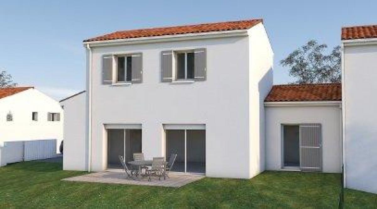 3 bedrooms House in Royan, France No. 26246