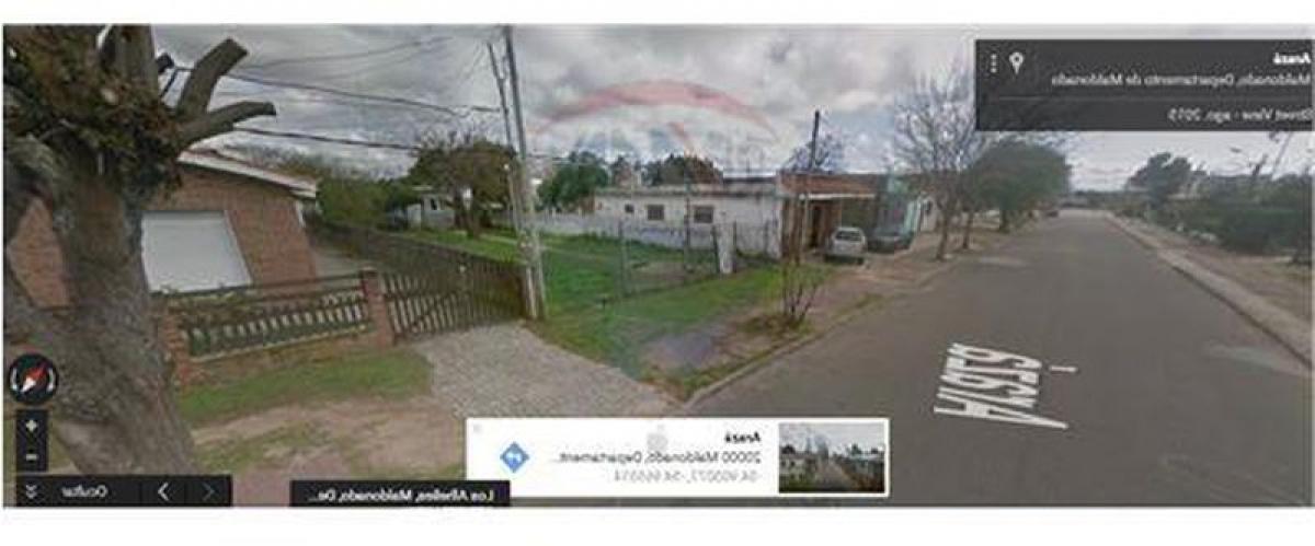 2 bedrooms House in Maldonado, Uruguay No. 3506