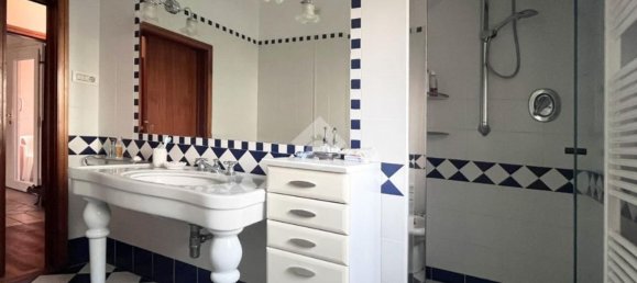 8 غرف نوم فيلا في Molinella, Italy رقم 362393 18