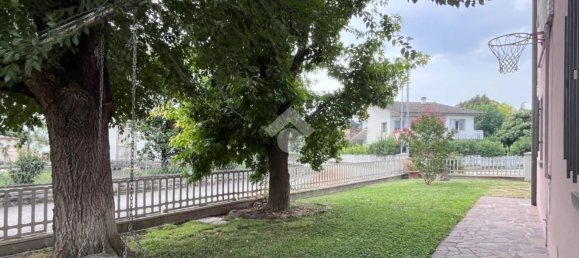 8 غرف نوم فيلا في Molinella, Italy رقم 362393 39