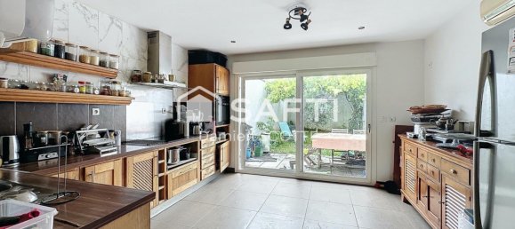 4 bedrooms Villa in Tourcoing, France No. 44878 9