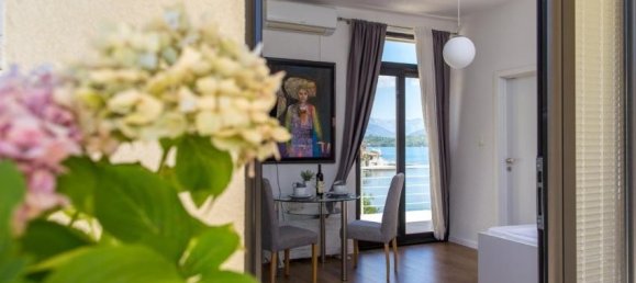 4 bedrooms Commercial property in Tivat, Montenegro No. 67 24