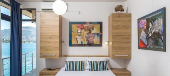 4 bedrooms Commercial property in Tivat, Montenegro No. 67 9