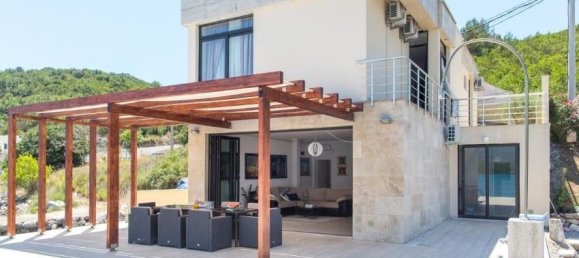 4 bedrooms Commercial property in Tivat, Montenegro No. 67 6