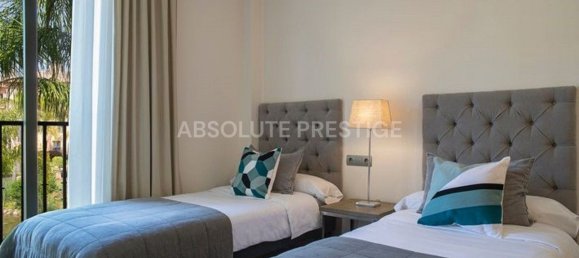 2 bedrooms Apartment in Benahavis, Spain No. 19072 16