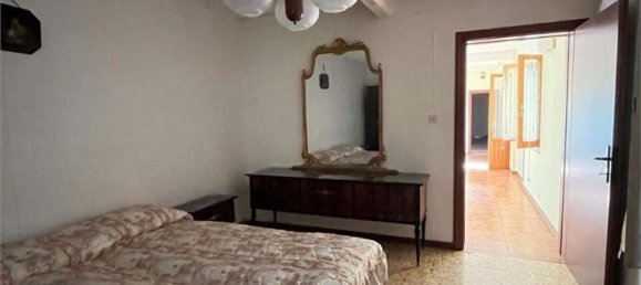 10 rooms House in Foiano della Chiana, Italy No. 223316 13