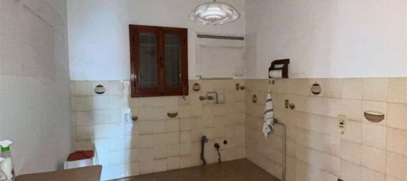 10 rooms House in Foiano della Chiana, Italy No. 223316 18