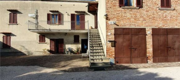 10 rooms House in Foiano della Chiana, Italy No. 223316 2