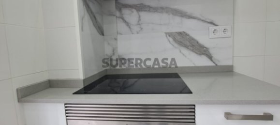 1 bedroom Apartment in Lisbon, Portugal No. 160786 4