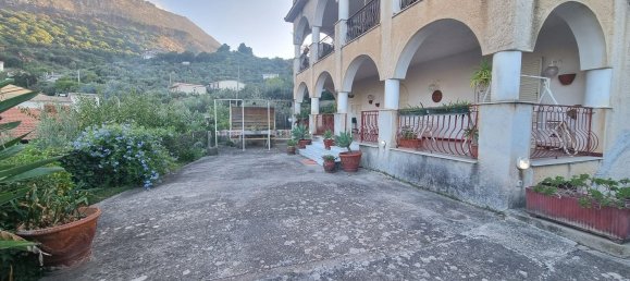5 rooms Penthouse in Altofonte, Italy No. 134079 10