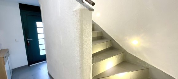 7-salle Maison de ville à Monchengladbach, Germany No. 37561 3