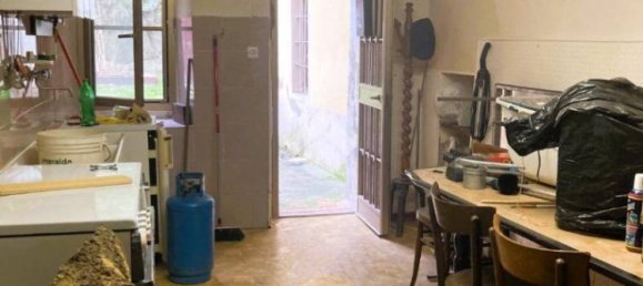 2 bedrooms House in Varano de' Melegari, Italy No. 54670 3