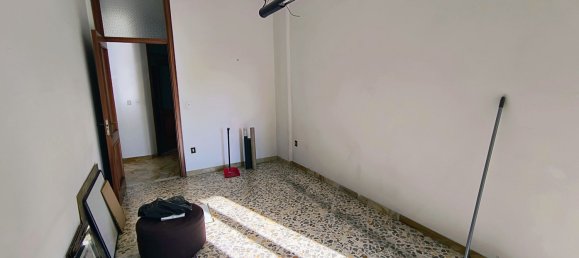 6-Zimmer Wohnung in Battipaglia, Italy, Nr. 298791 8