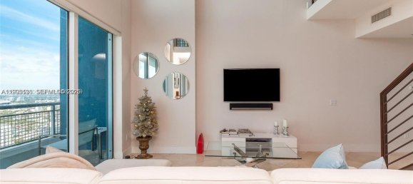 2 dormitorios propiedad comercial en venta en Miami, Miami-Dade, Florida, USA № 614853 7