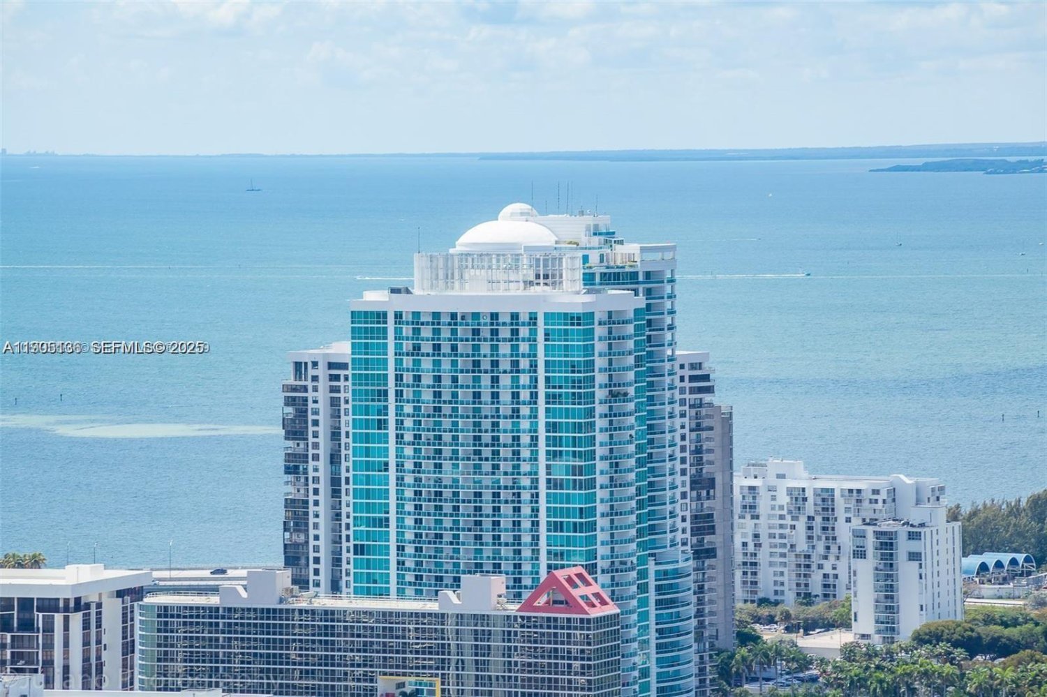 2 dormitorios propiedad comercial en venta en Miami, Miami-Dade, Florida, USA № 614853