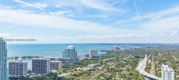 2 dormitorios propiedad comercial en venta en Miami, Miami-Dade, Florida, USA № 614853 6