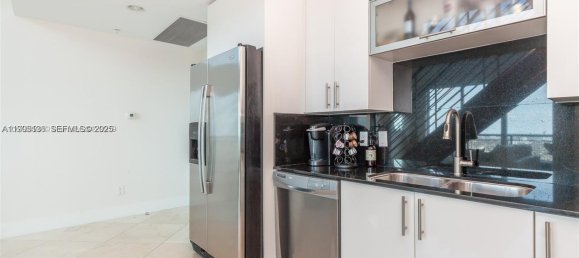 2 dormitorios propiedad comercial en venta en Miami, Miami-Dade, Florida, USA № 614853 10