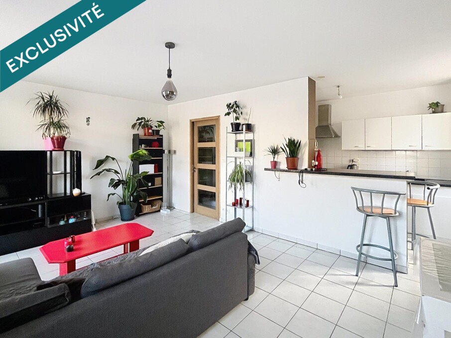 2 bedrooms Apartment in La Chapelle-des-Fougeretz, France No. 317470