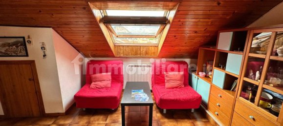 Квартира с 1 спальней в Пьетра Лигуре, Италия № 335667 2