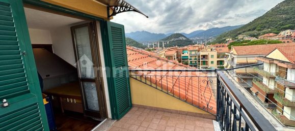 Квартира с 1 спальней в Пьетра Лигуре, Италия № 335667 11